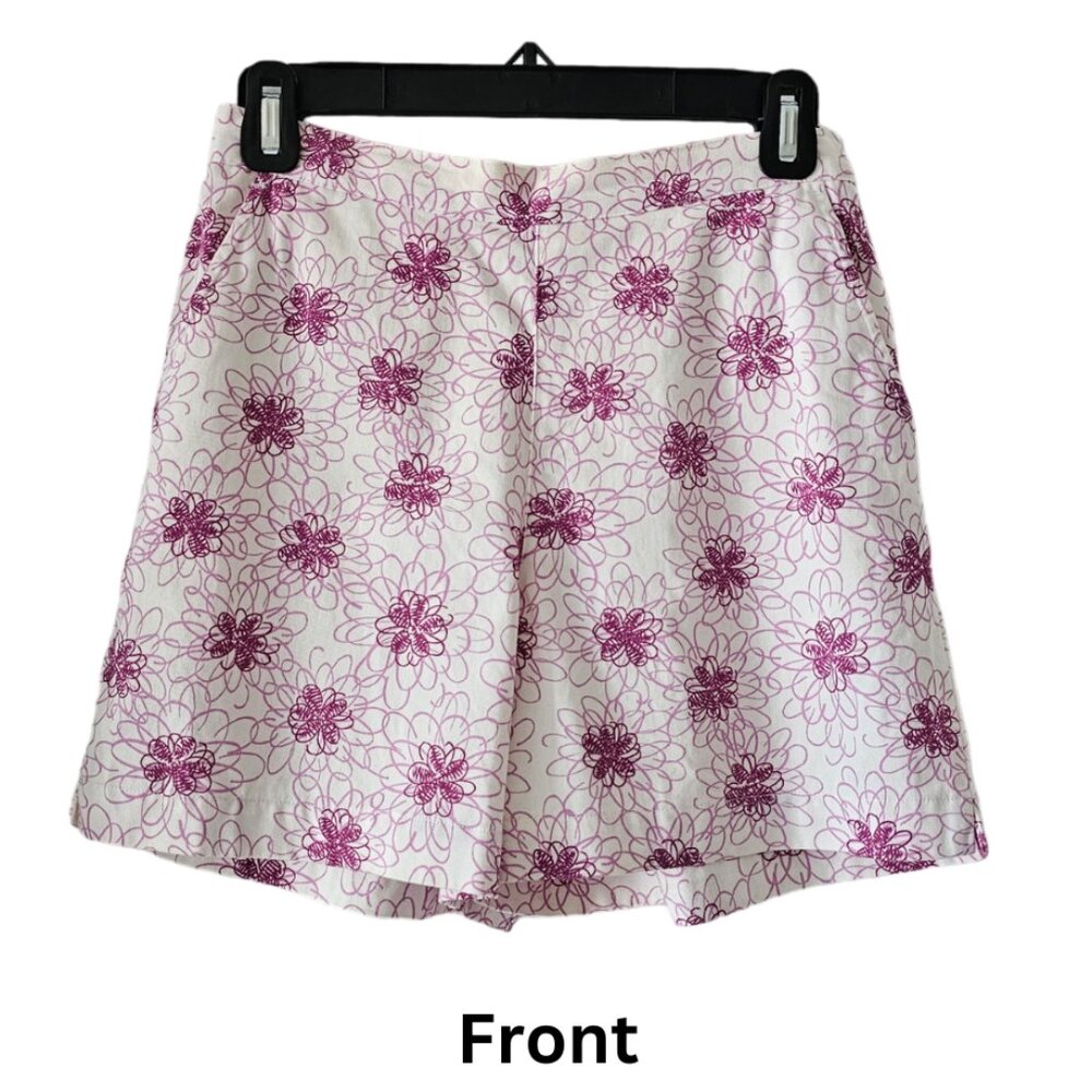 Petite Sophisticate Vintage Floral Shorts | EUC | 0P | White, Purple/Magenta - Picture 2 of 12